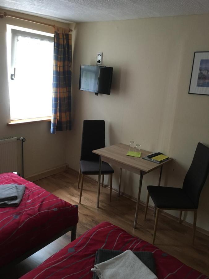 Pension Zur Alten Gaertnerei Райхенбах-им-Фогтланд Экстерьер фото
